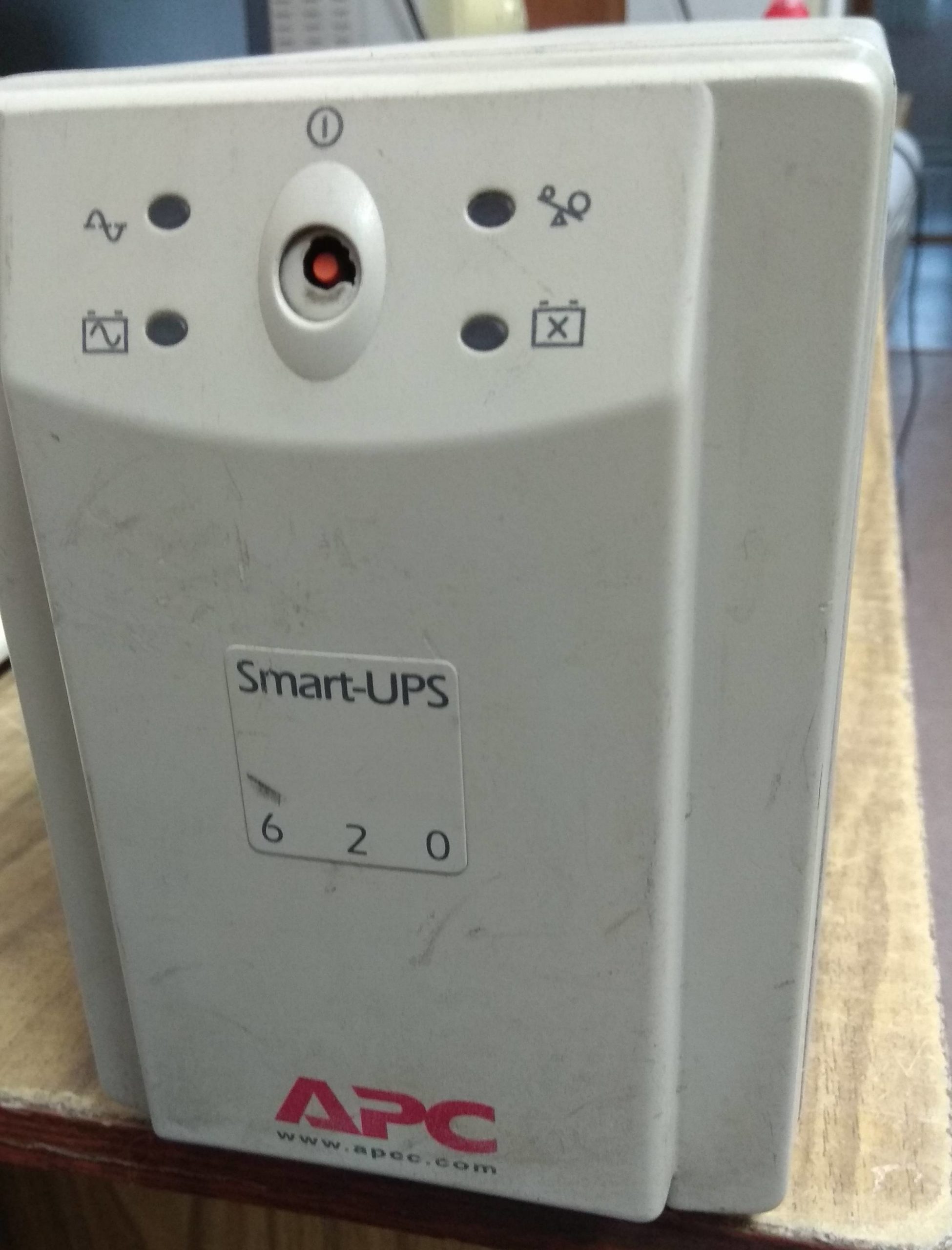 Замена Баратеи в APC Smart-UPS 620